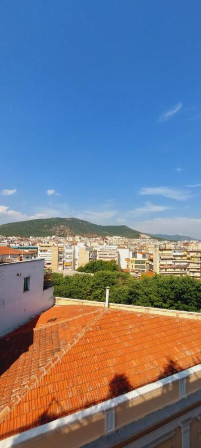 Black Flox Apartment Drama Bagian luar foto